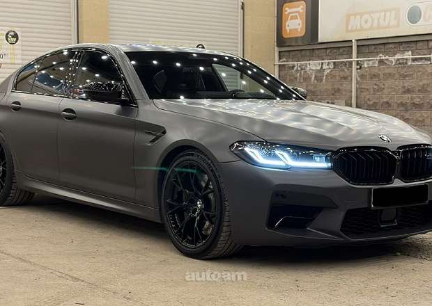 BMW M5