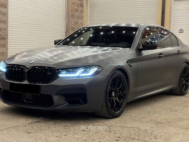 BMW M5  2021 