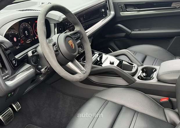 Porsche Cayenne Coupe