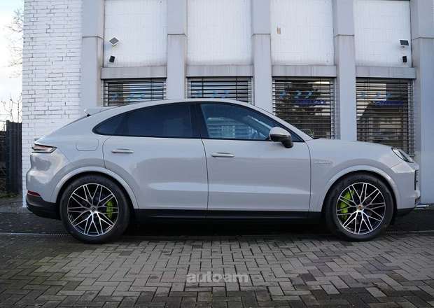 Porsche Cayenne Coupe