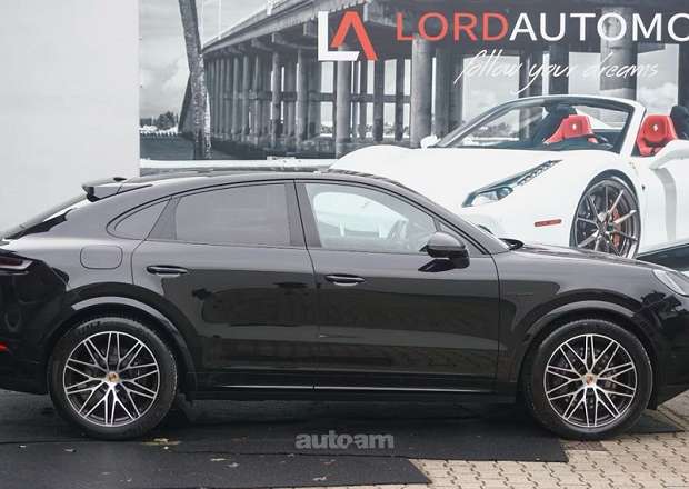 Porsche Cayenne Coupe