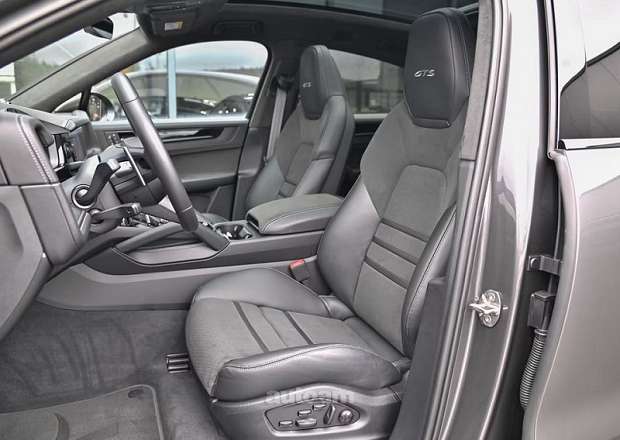 Porsche Cayenne Coupe