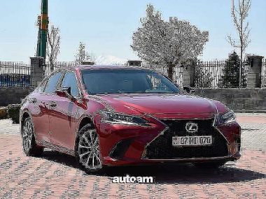 Lexus ES 200  2022 