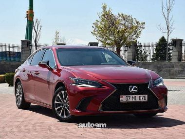 Lexus ES 200  2022 