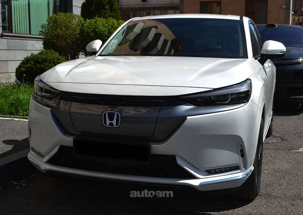 Honda e:NP1