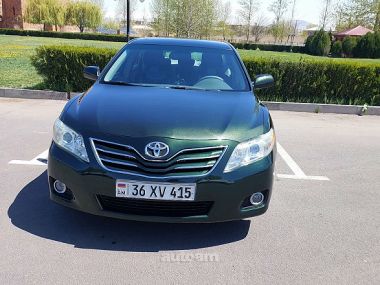 Toyota Camry  2010 
