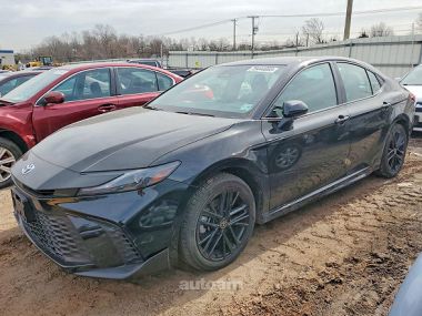 Toyota Camry  2024 
