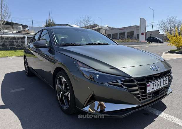 Hyundai Elantra 2023 — լուսանկար 1