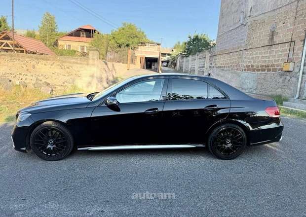 Mercedes-Benz E 350