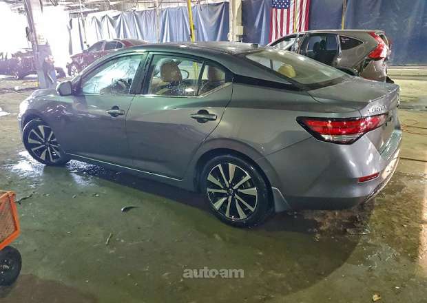 Nissan Sentra