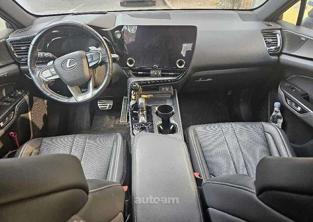 Lexus NX Turbo F Sport