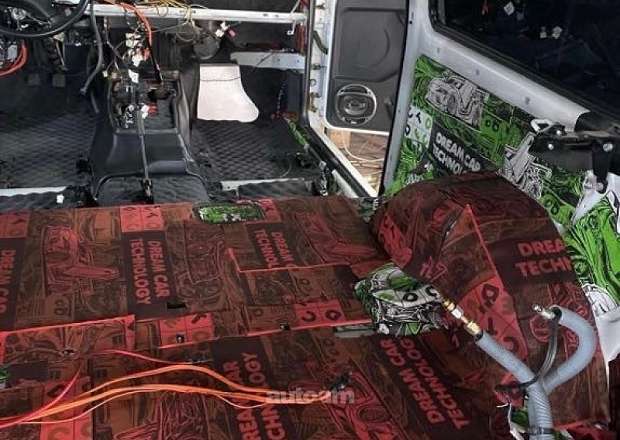 VAZ (Lada) 2121 NIVA (4x4)