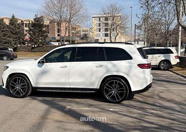 Mercedes-Benz GLS 500