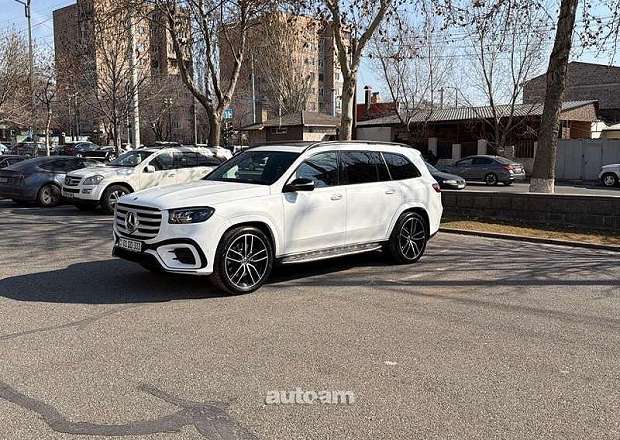 Mercedes-Benz GLS 500