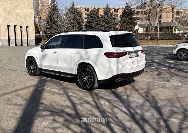 Mercedes-Benz GLS 500