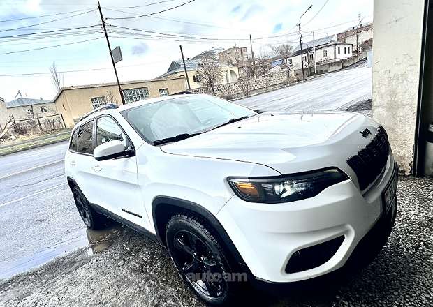 Jeep Cherokee
