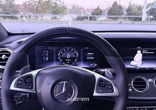 Mercedes-Benz E 43 AMG