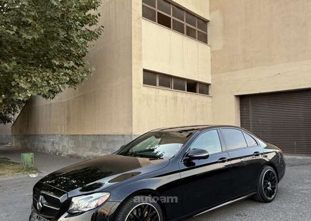 Mercedes-Benz E 43 AMG