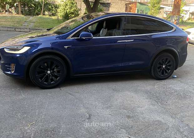 Tesla Model X 2017 — լուսանկար 9