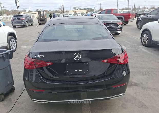 Mercedes-Benz C 300