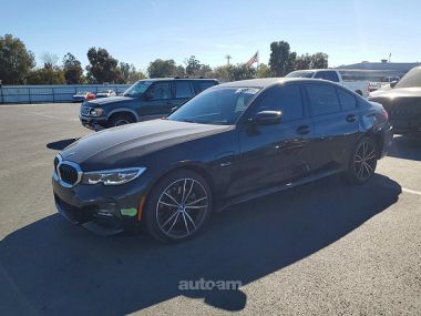 BMW 330  2022 
