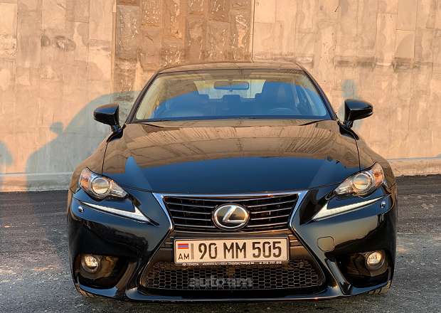 Lexus IS 250