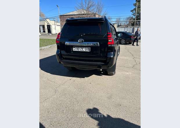 Toyota Land Cruiser Prado