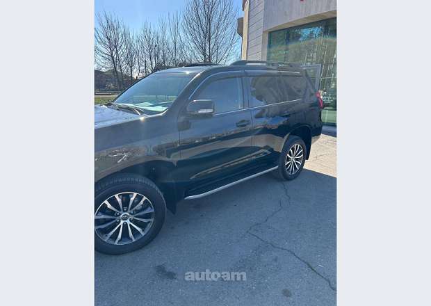 Toyota Land Cruiser Prado