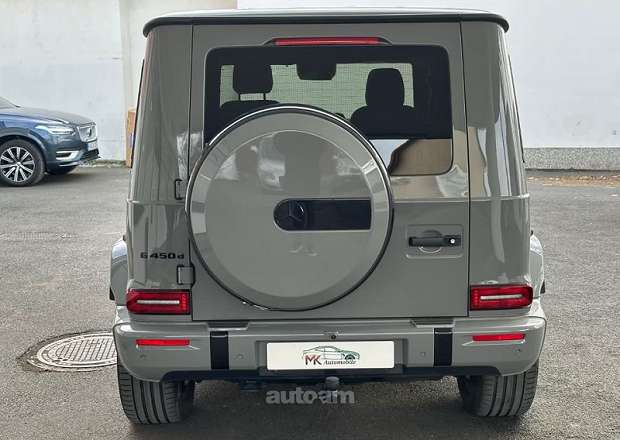 Mercedes-Benz G-Class