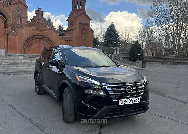 Nissan Rogue