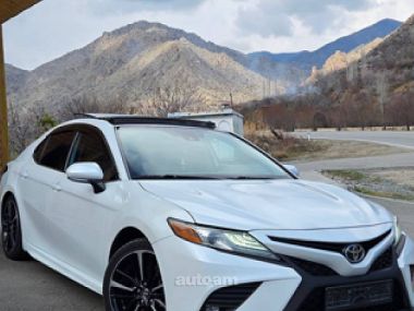 Toyota Camry  2019 