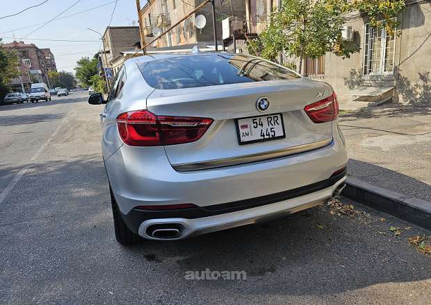 BMW X6