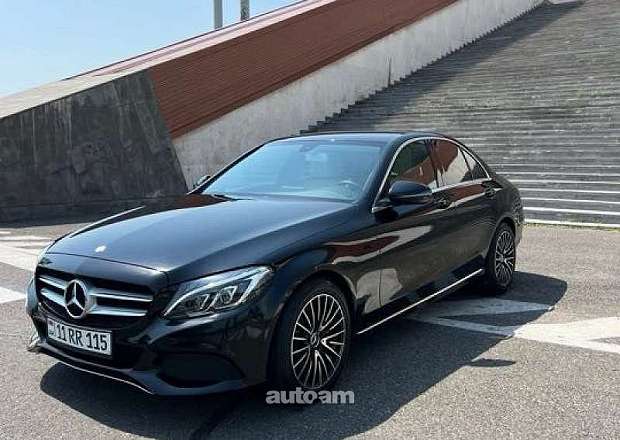 Mercedes-Benz C 300
