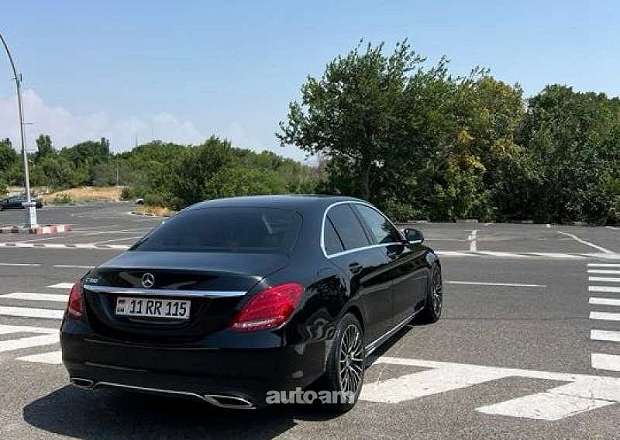 Mercedes-Benz C 300