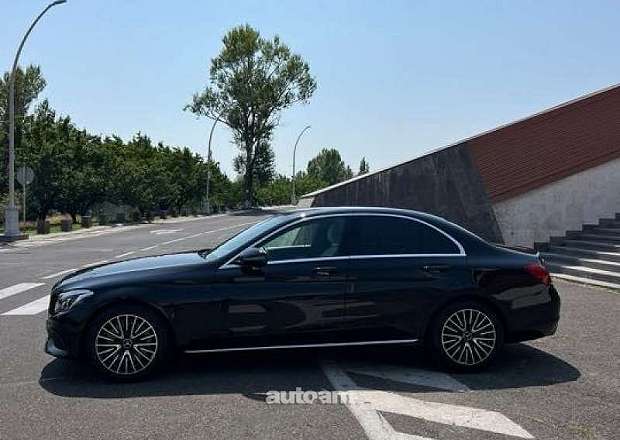 Mercedes-Benz C 300