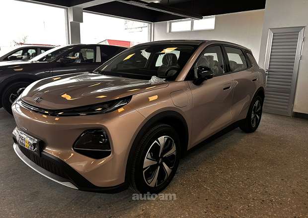Changan Nevo Q05