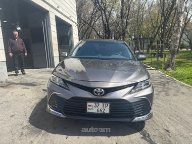 Toyota Camry  2021 
