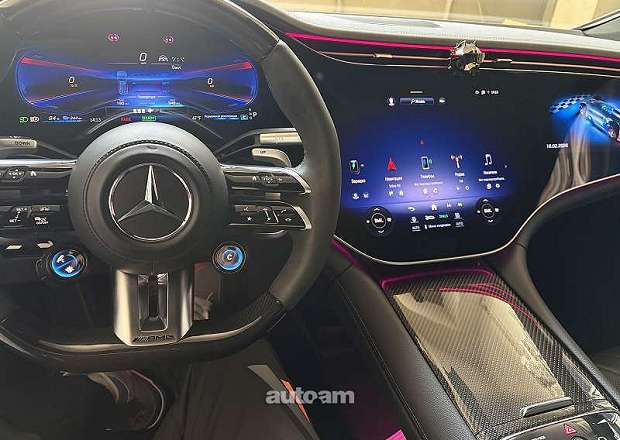 Mercedes-Benz EQS