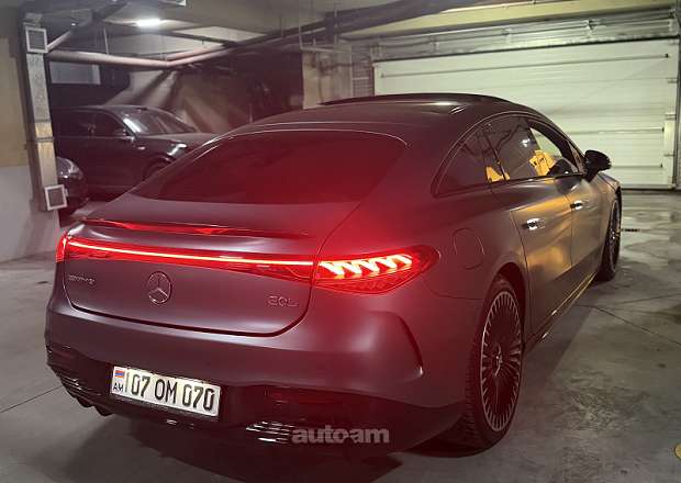 Mercedes-Benz EQS