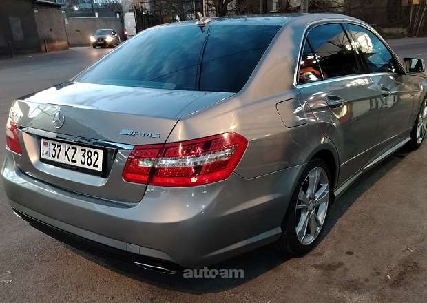 Mercedes-Benz E 350