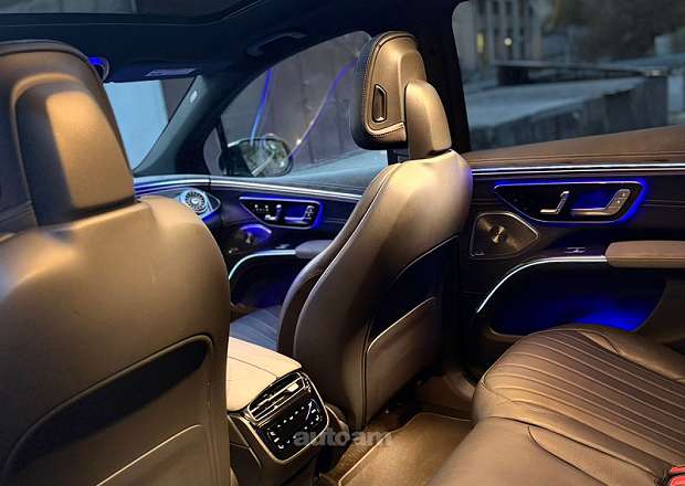Mercedes-Benz EQS SUV