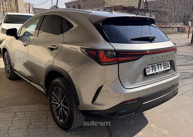 Lexus NX 350