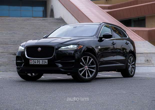 Jaguar F-Pace