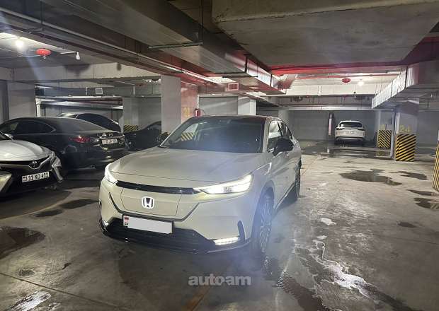 Honda e:NS1