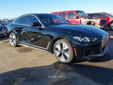 BMW i4  2025 