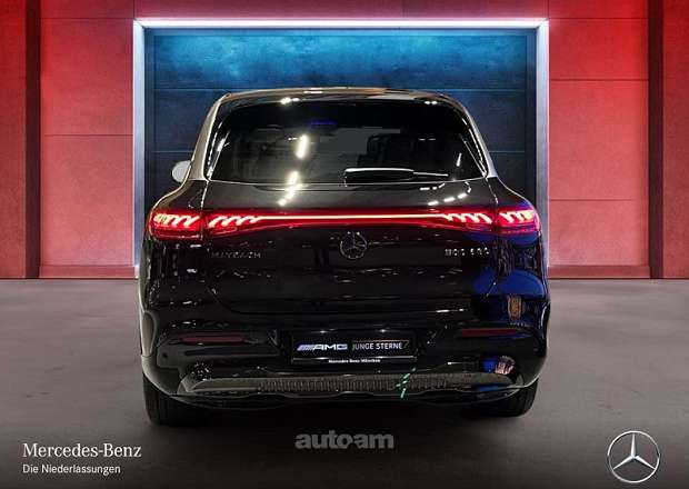 Mercedes-Benz EQS SUV