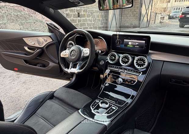 Mercedes-Benz C 43 AMG