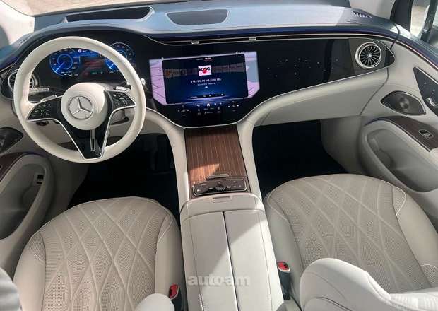 Mercedes-Benz EQS SUV