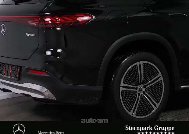 Mercedes-Benz EQS SUV