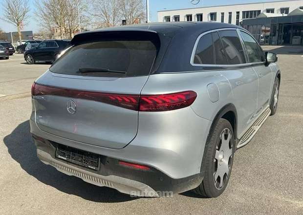 Mercedes-Benz EQS SUV